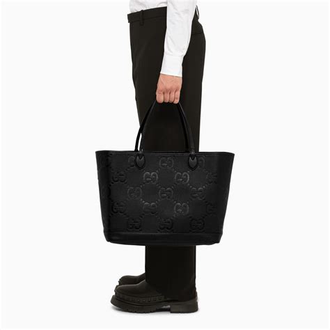 Sac à dos Jumbo GG en cuir en noir – Gucci .